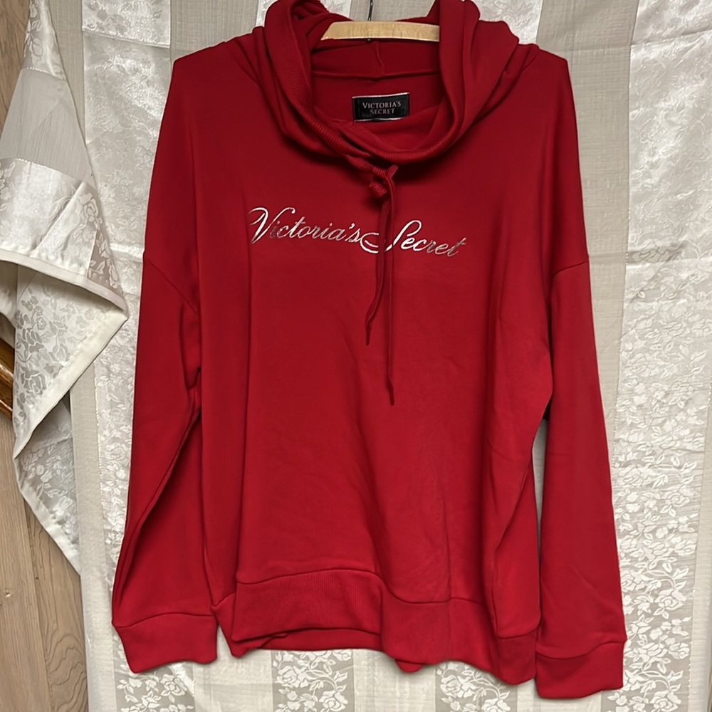 VICTORIA'S SECRET Fleece Pullover Hoodie  Size XL  Red Silver Logo Very Soft